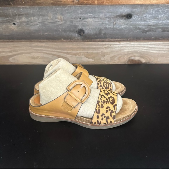 Sofft Braye Leopard Padded Footbed Tan Leather Cow Hair Slip On Sandals 8.5 - Picture 5 of 12